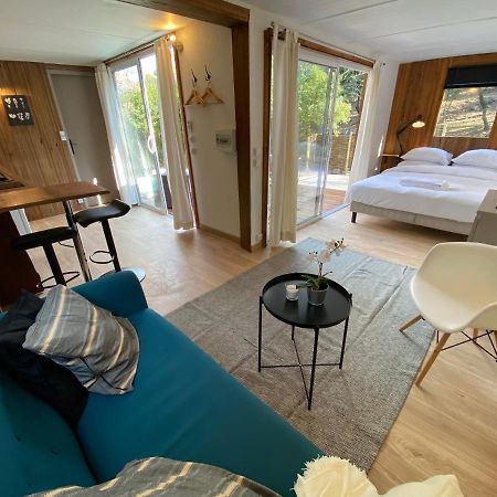 Superbe Cabane Jacuzzi Jardin Clim Wifi Parking Meyreuil Ngoại thất bức ảnh
