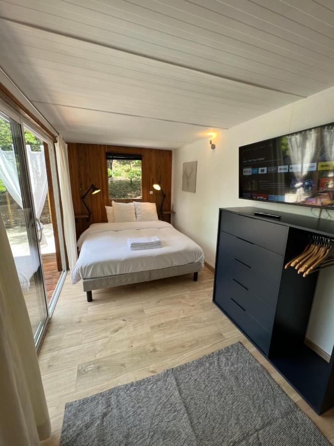 Superbe Cabane Jacuzzi Jardin Clim Wifi Parking Meyreuil Ngoại thất bức ảnh